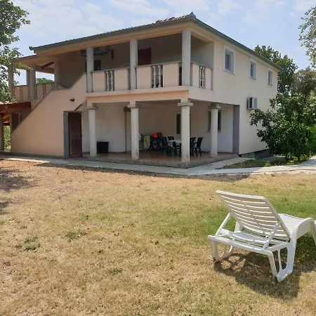 In With Private Pool Apartment *